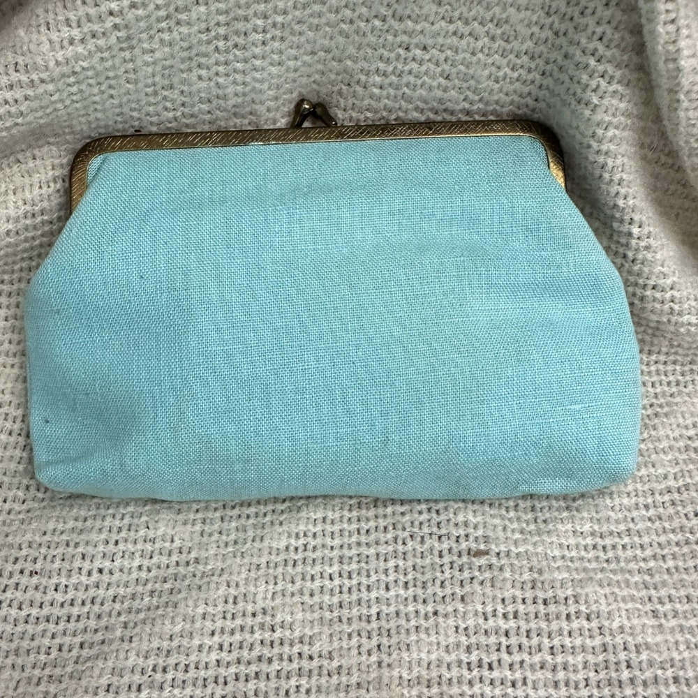Vintage Kiss Lock Coin Purse Mirror Set Aqua Embroidered Rose Coquette Cottage - Picture 7 of 11